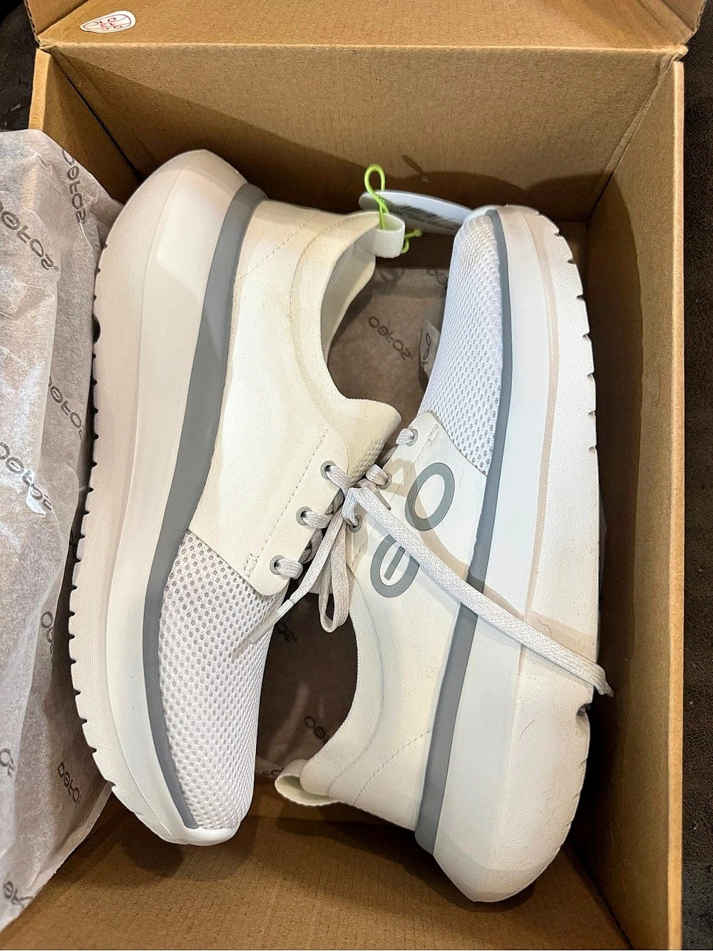 OOFOS OOmy Stride Women's White Sneakers US 8.5